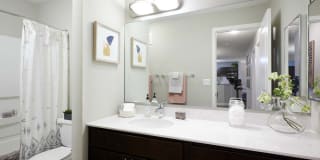 Valley Creek Apartments Gallery 19