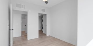 Rosa Gallery 6