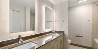 Avia Apartments on Pike Gallery 12
