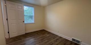 Now showing this updated 3BR 1.5 bath house! Gallery 17