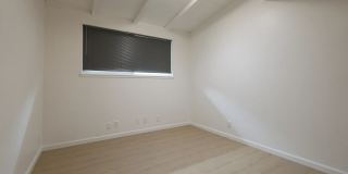 Updated Large 3 bedroom 2 bathroom home Gallery 13