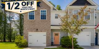 Spacious 3BR End Unit with Modern Finishes Gallery 1