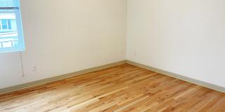 404 Whiting Ave Gallery 5