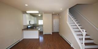 2 Bedroom Townhouse near Downtown Anchorage Gallery 7