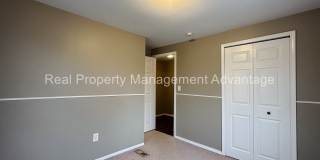 Cute Three-Bedroom with Large Deck! Gallery 19