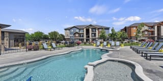 Pennwood Apartments Gallery 32