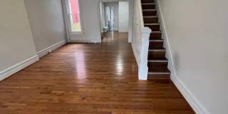 Newly Updated Single Family Home Gallery 28