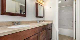 886 W Galveston Street Gallery 20