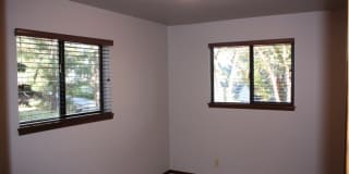 Wooded View Estate in Jacksonville Gallery 18
