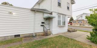 17 2ND Avenue Gallery 1