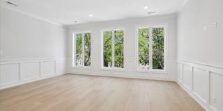 2202 N Leavitt Street Gallery 2