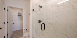 Taryn at 401 Gallery 37