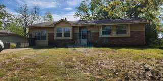 *Price Reduction* Nicely Updated Property!!!! Huge Backyard!!! *Price Reduction* Nicely Updated Property!!!! Huge Backyard!!! Gallery 1