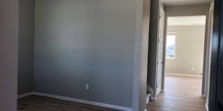 Beautiful Newer Home in Berthoud – 3 Bedrooms + Study, Loft, Large Yard, Pet Friendly Beautiful Newer Home in Berthoud – 3 Bedrooms + Study, Loft, Large Yard, Pet Friendly Gallery 18