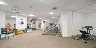 280 Boylston St # 76 Gallery 28