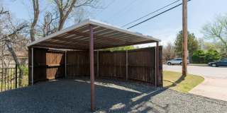 Beautiful Home in Nichols Hills + 3 bedrooms Gallery 29