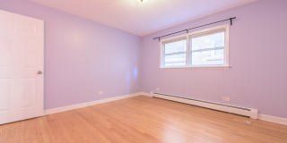 5942 W Addison Street Gallery 19