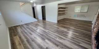 Single family home with large back yard! Gallery 27