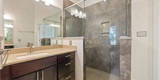 300 Oak Hollow Drive Gallery 32