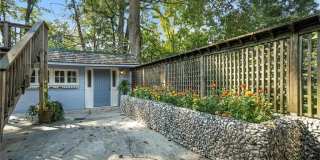 2378 Glenwood Drive NE Gallery 10