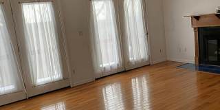 124 Saunders Drive Gallery 12