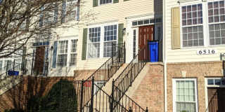 Renovated (upper level) two story condo in Ballenger Creek available mid August! Gallery 1