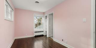 305 N Reed Street Gallery 39