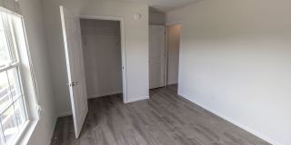 East Ridge Park Duplex Gallery 18