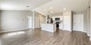Newer Home for Rent – Enjoy the Florida Lifestyle You've Been Dreaming Of! Gallery 4