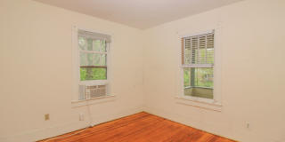 Charming home in the East Campus neighborhood Gallery 7