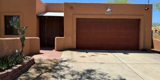 Unique 3Bdm 2Ba home is located in a great central location Gallery 9