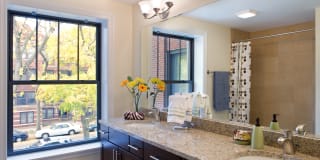 5111 S. Kimbark Avenue Gallery 5