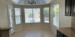 ****NOW AVAILABLE*** Bed 2 Bath with SPARKLING POOL near 40th St & Chandler Blvd ***Kyrene Schools*** Gallery 7