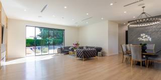 7714 Lasaine Avenue Gallery 30