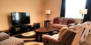 8427 Loska Green Gallery 4