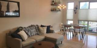 Stunning Ballard Townhome with Rooftop Deck, Views & Parking! Gallery 4