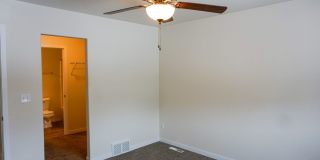 3 Bed 2 Bath Twin Home Gallery 20