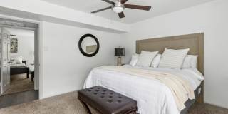 Vintage at 18th Street Gallery 77