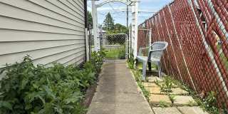 Adorable 3 Bedroom/2 Bath Home with Vintage Charm Gallery 17