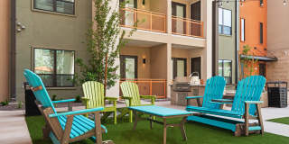 Seven Oaks Gallery 33