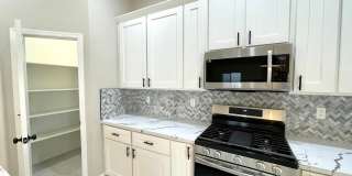 Beautiful 3 Bedroom Home on Desert Lakes Golf Course! Gallery 18