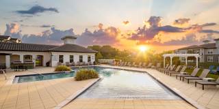 Shadetree Gallery 15