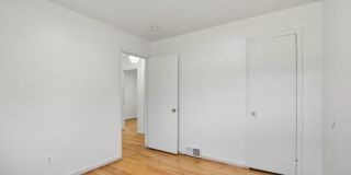 24281 Condon Street Gallery 9