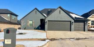 9333 Southwest 42nd Street Gallery 1