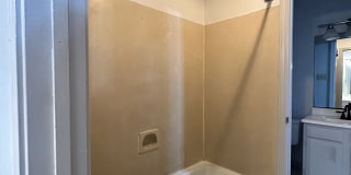 606 1/2 Lafayette St Gallery 1