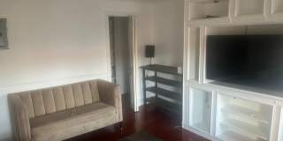 Charming 1BR  in Brooklyn Gallery 6