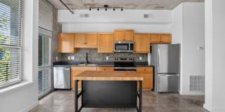 1016 Lofts Gallery 9