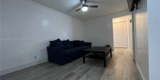 326 Wilson St Gallery 36