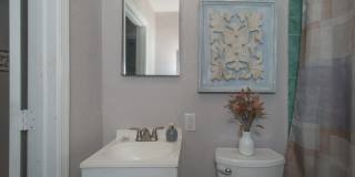 611 Brunswick Gallery 35