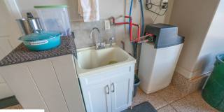Stunning 2 Bedroom Fully Furnished Home. Community Pool & Mini Golf! Gallery 85